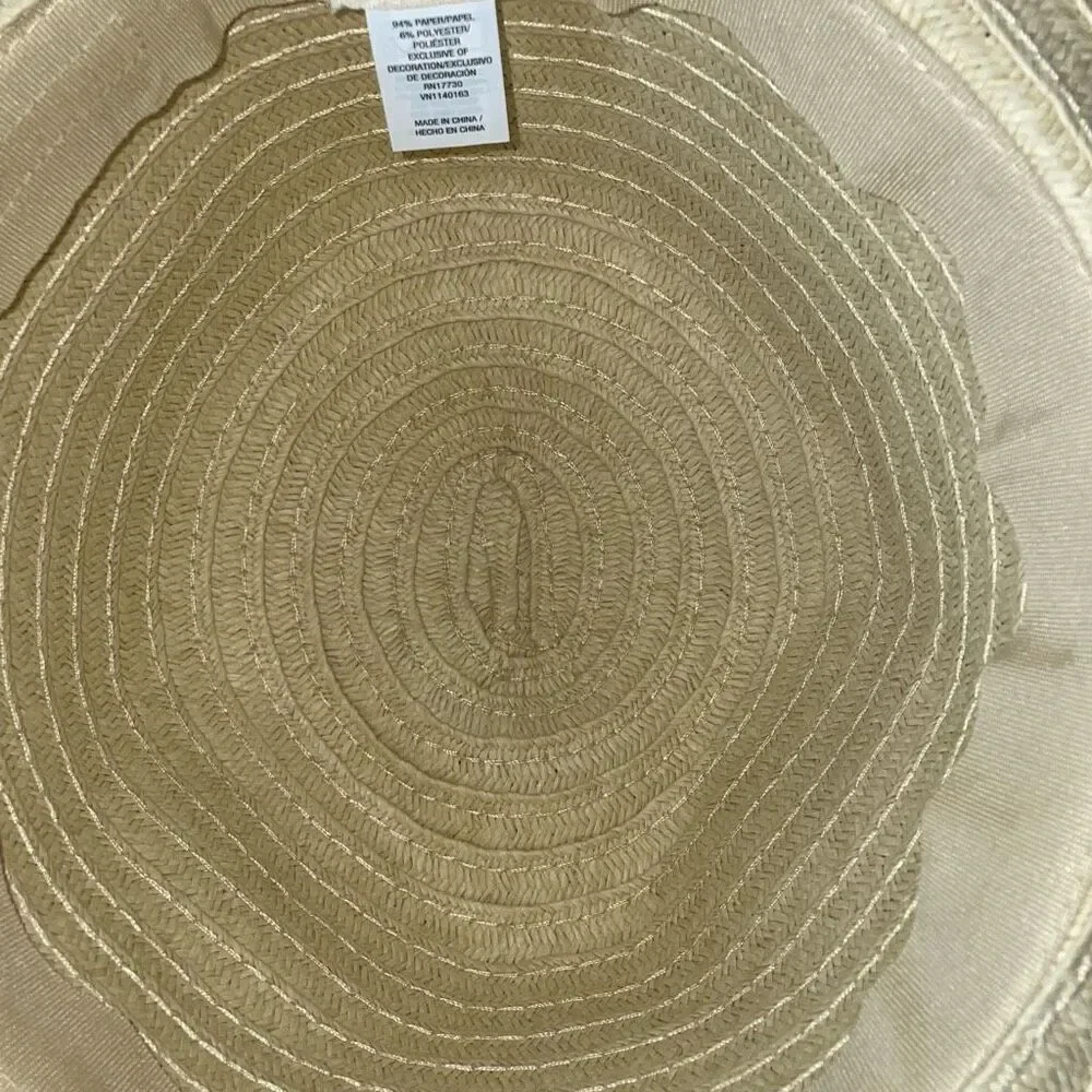 Universal thread women’s tan straw hat beach pool hat size small/medium NWT